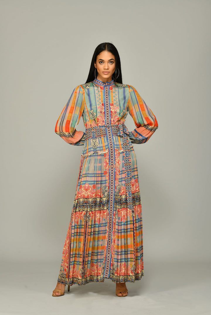 Himmelblaues Maxikleid