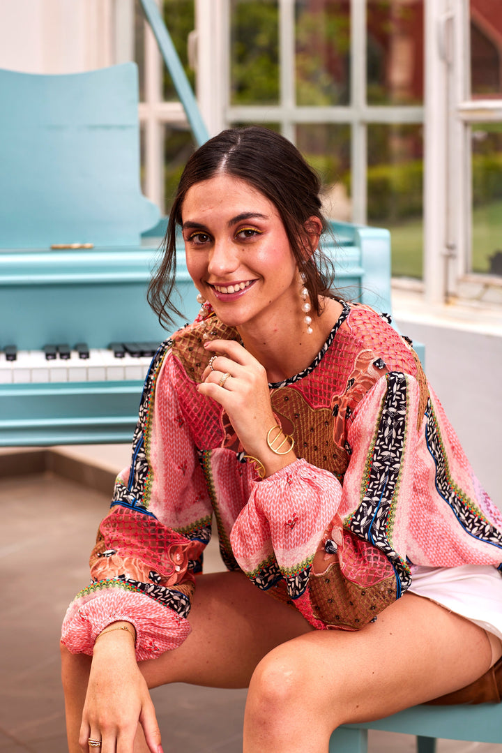 ROSARIO EMBROIDERED TOP