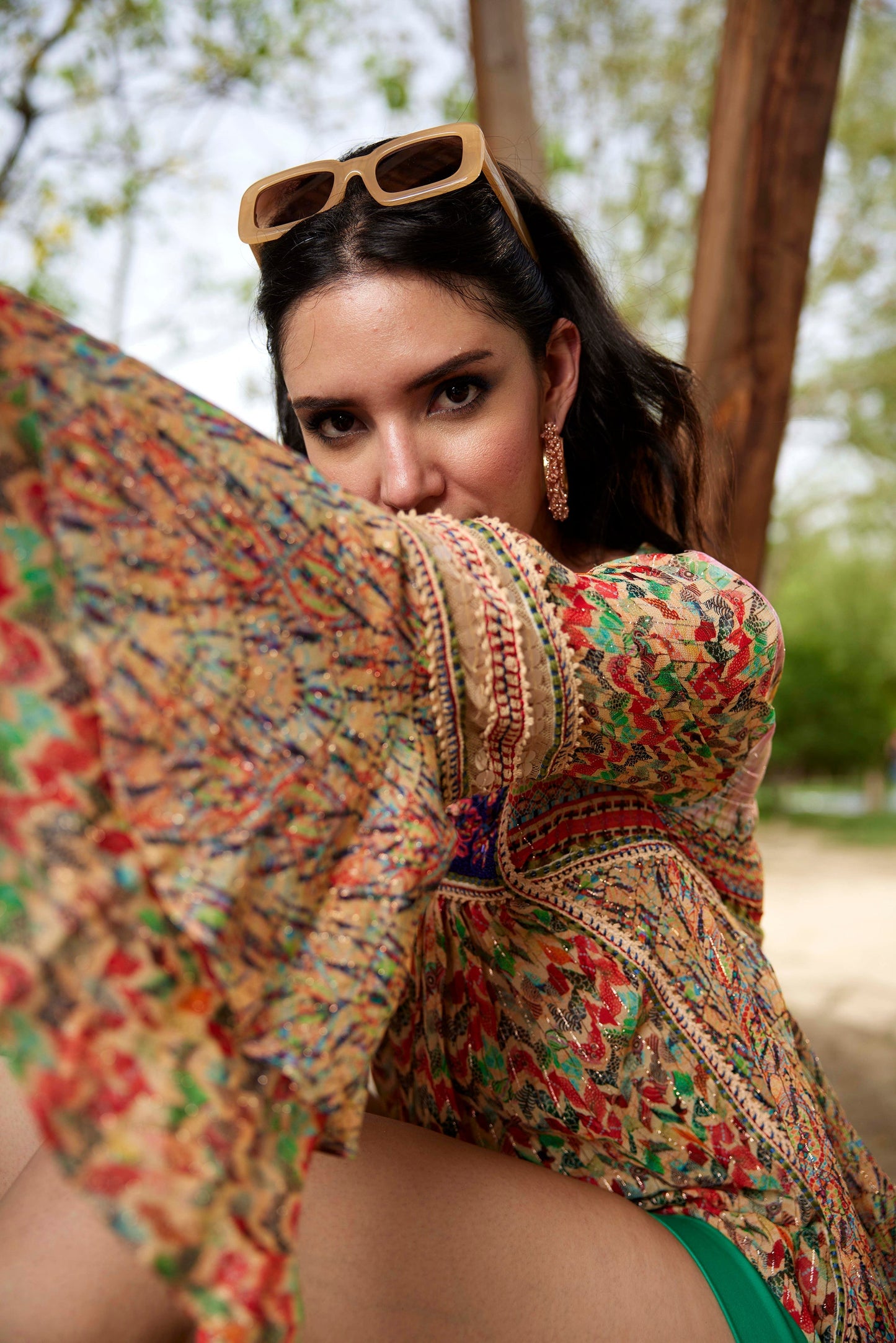 Oberteil mit Kelton-Stickerei