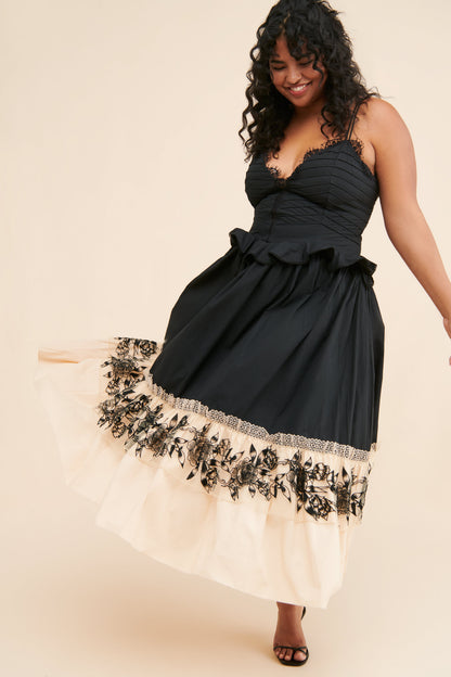 NOIR ÉLAN MAXI DRESS