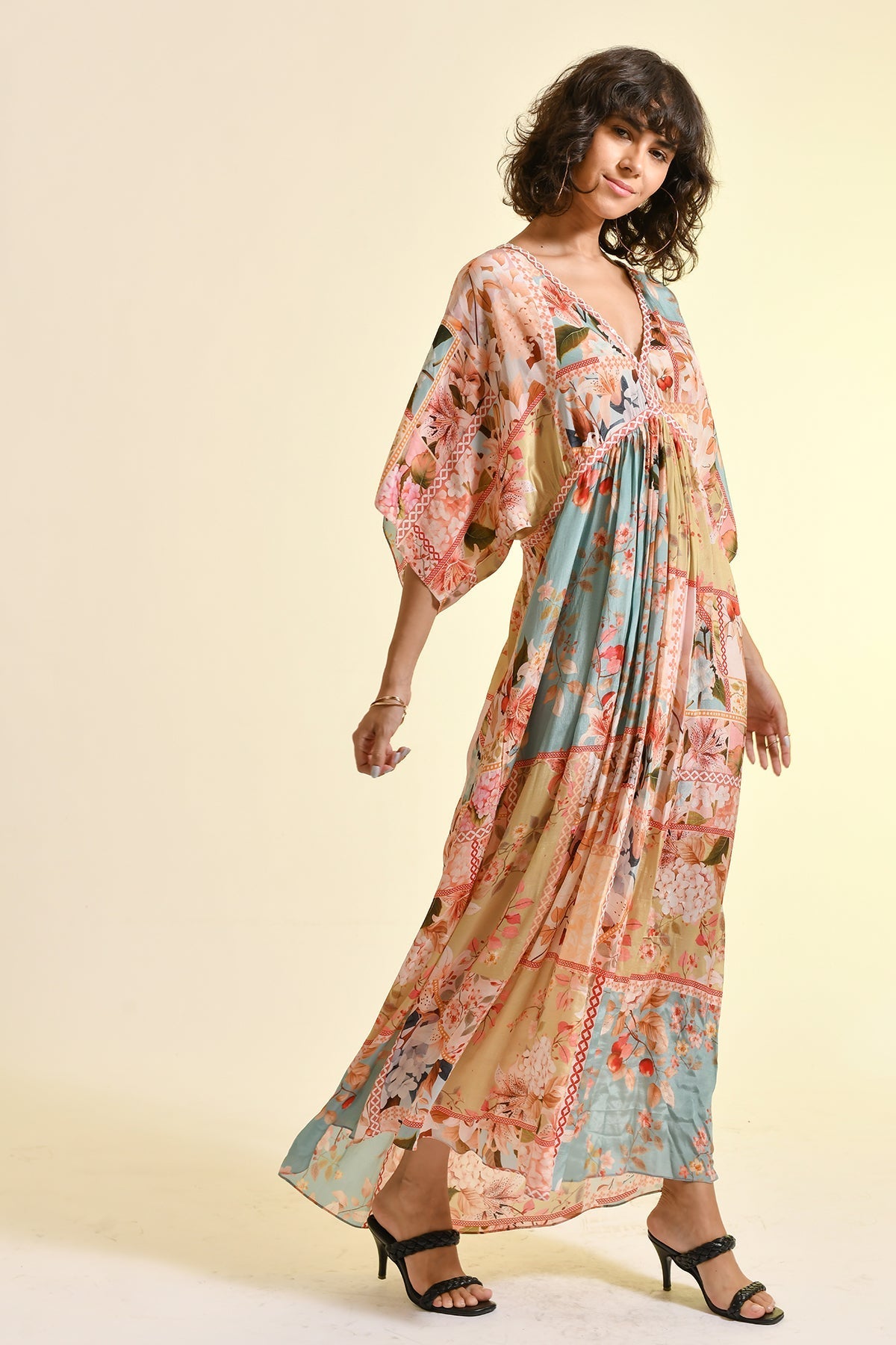 PLUM  PARADISE ROSIN KAFTAN