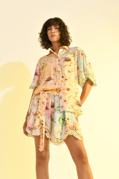 Neckholder-Top aus Linne