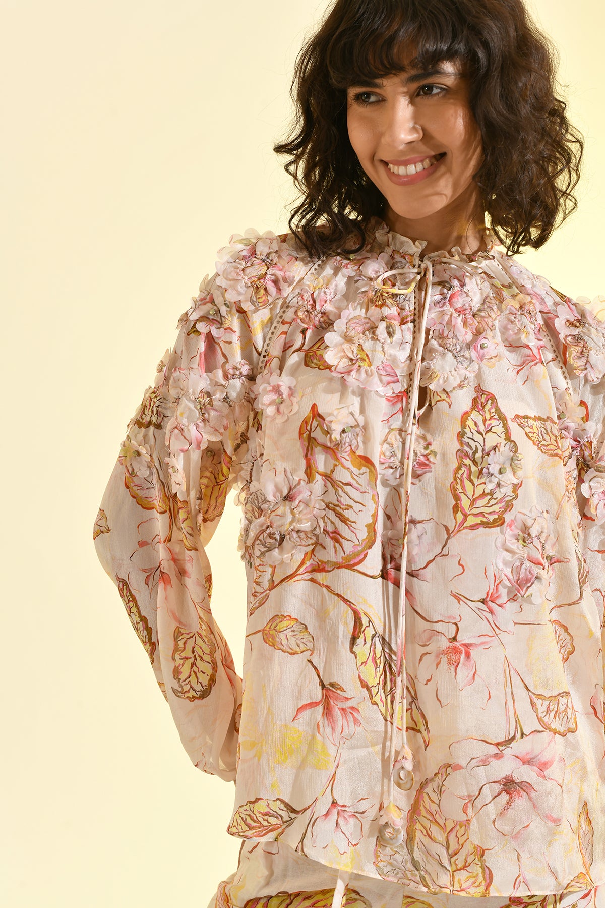 FLORAL BLUSH TOP
