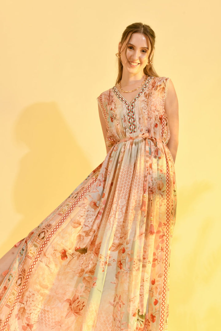 Neckholder-Top aus Linne