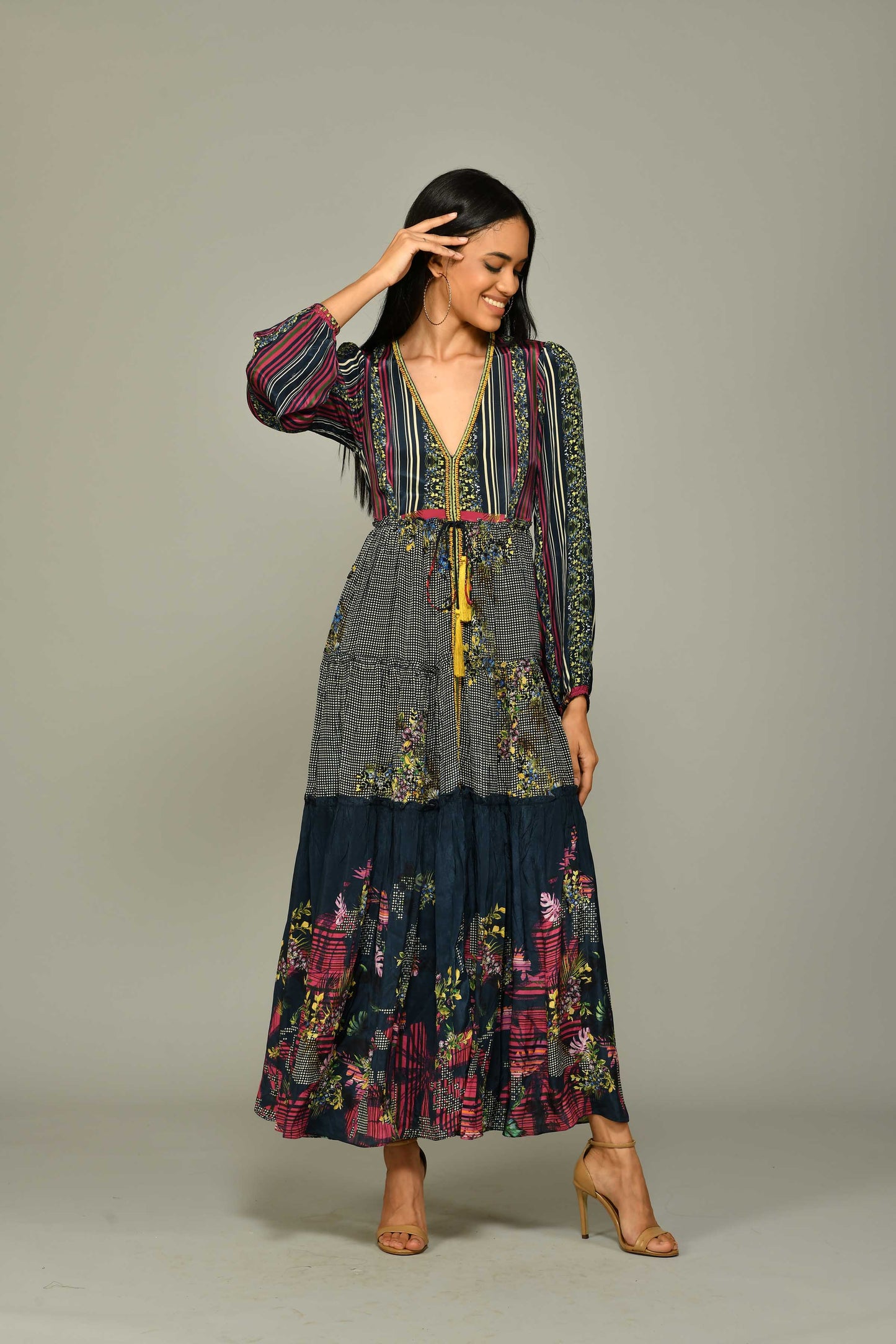 Giorgia besticktes Maxikleid
