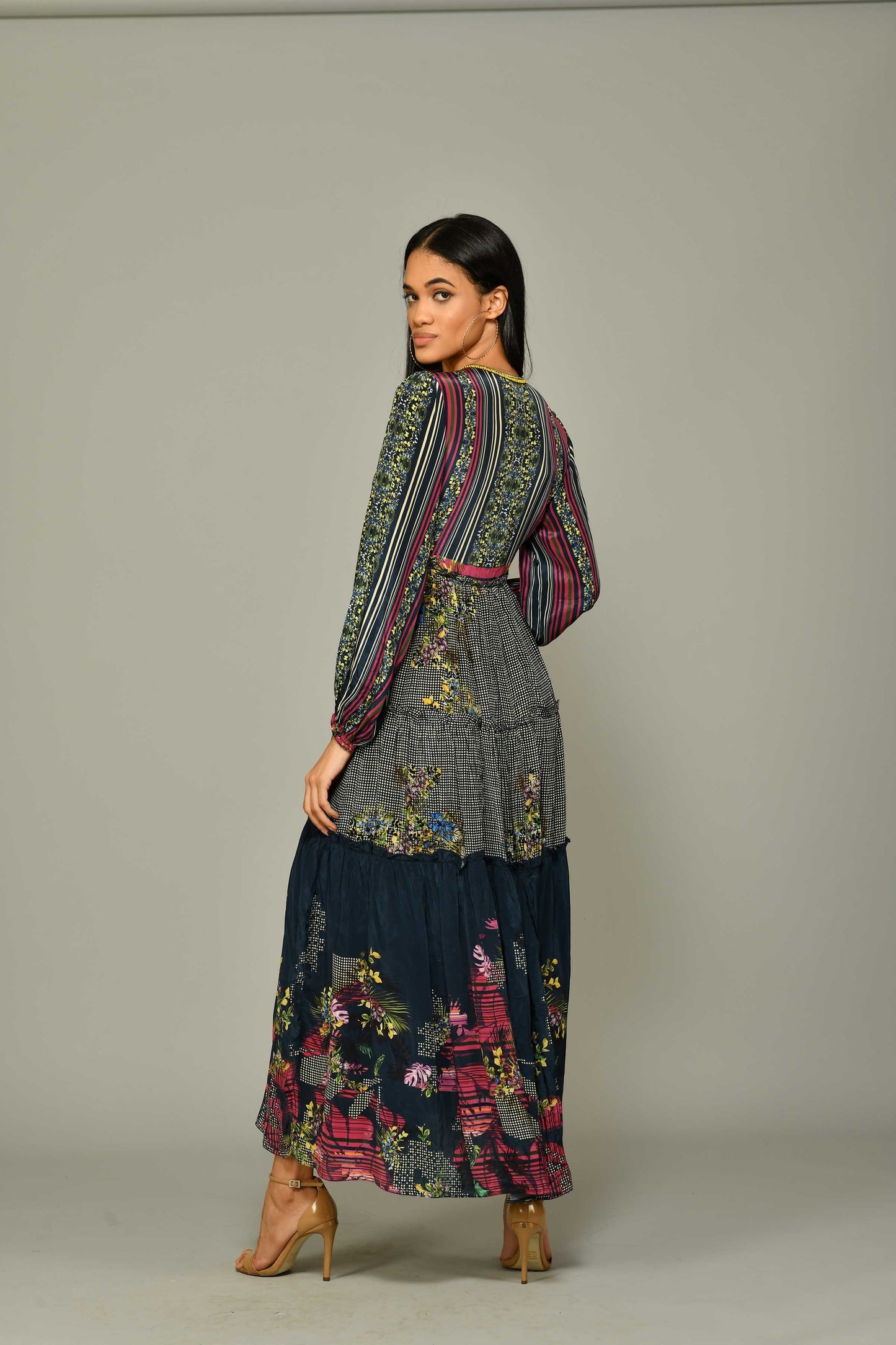 Giorgia besticktes Maxikleid