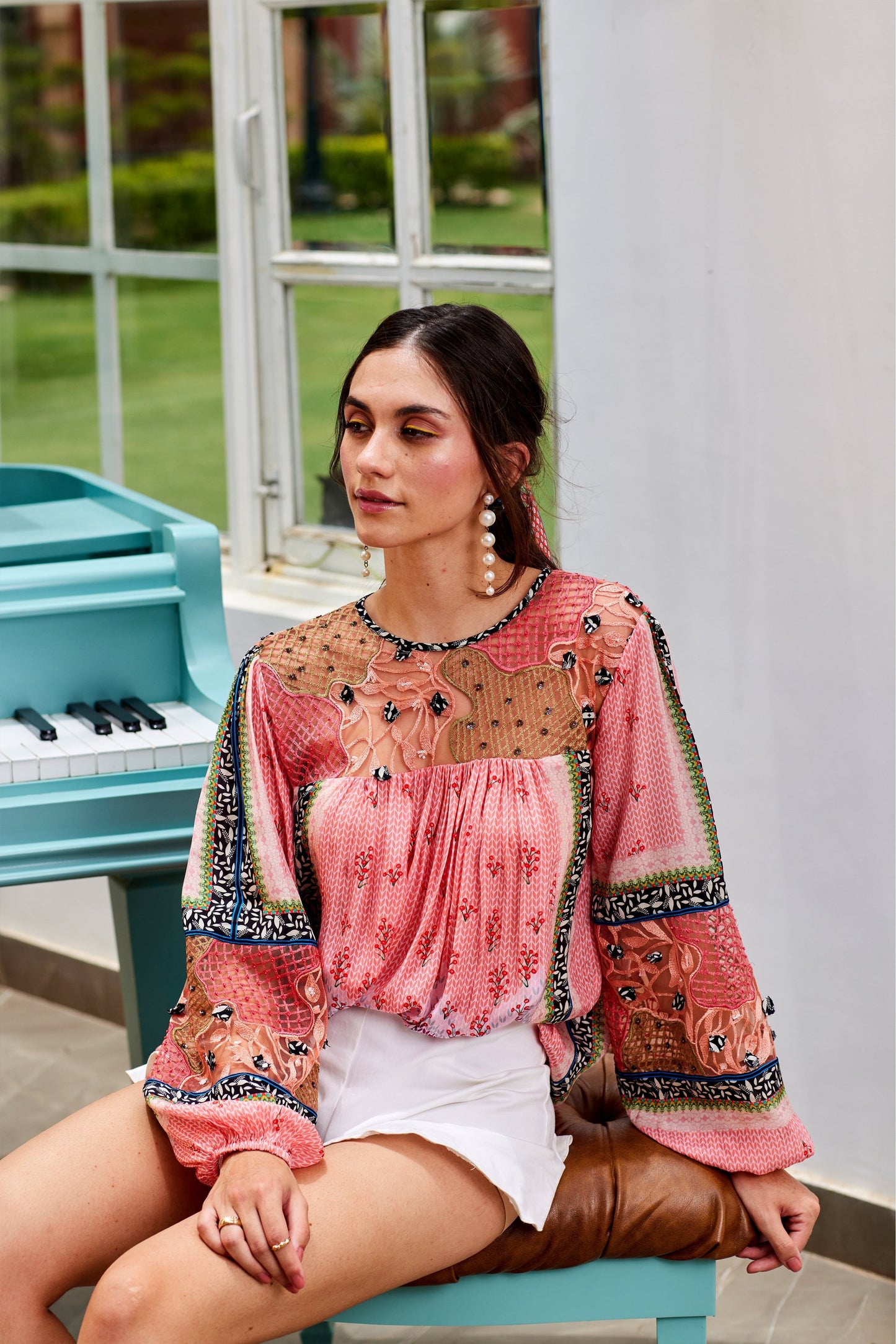 Besticktes Oberteil „Rosario“